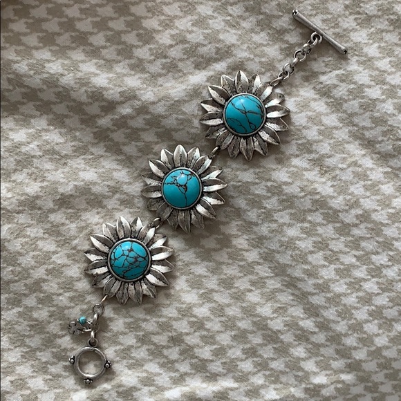 Lucky Brand Jewelry - Silver & Turquoise Lucky Brand Bracelet Lucky Brand Jewelry - Silver & Turquoise Lucky Brand Bracelet